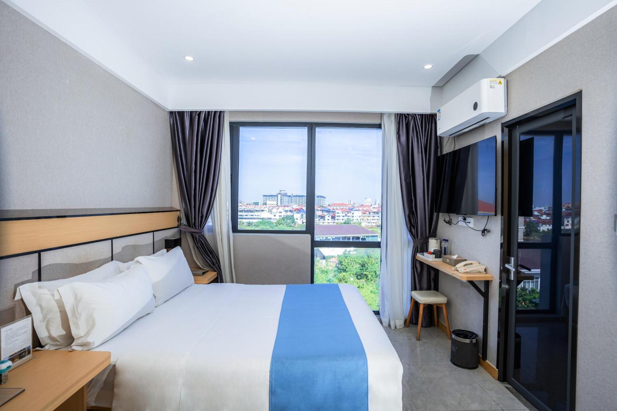 Ark Hotel Phnom Penh Exteriör bild