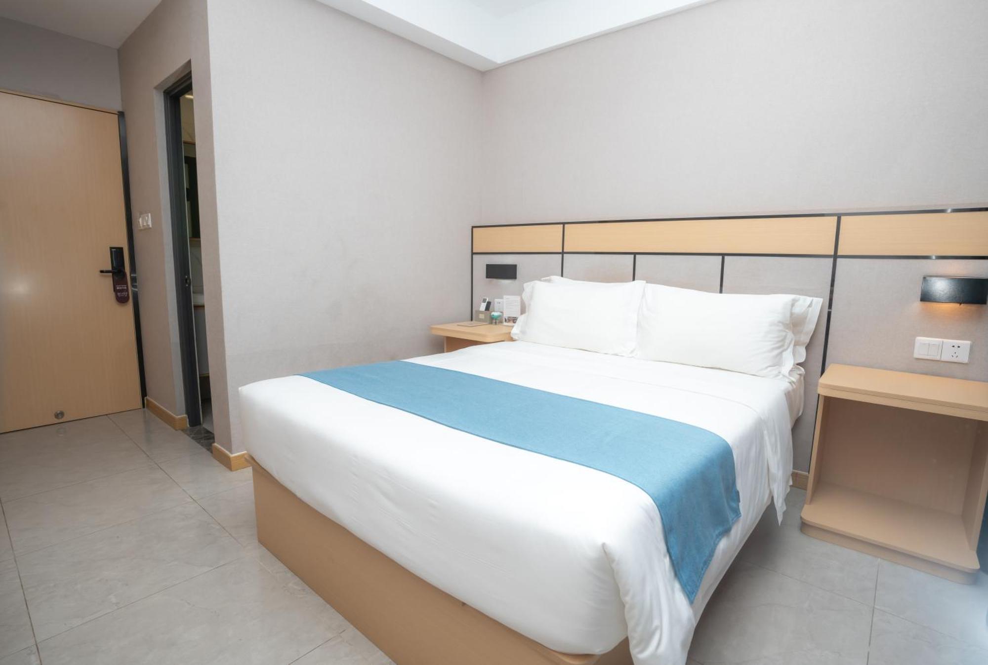 Ark Hotel Phnom Penh Exteriör bild